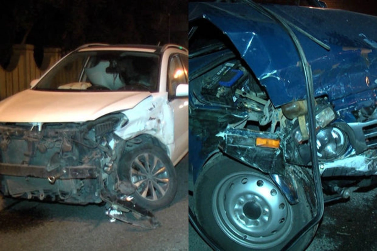 В Баку столкнулись два автомобиля: есть пострадавший - ФОТО